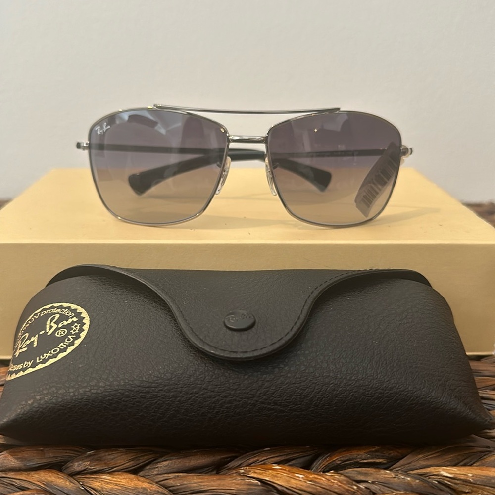 NWT Ray-Ban RB3476 Aviator Polarized Sunglasses